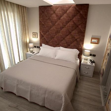 Vila Shard Boutique Hotel Tiranë Luaran gambar