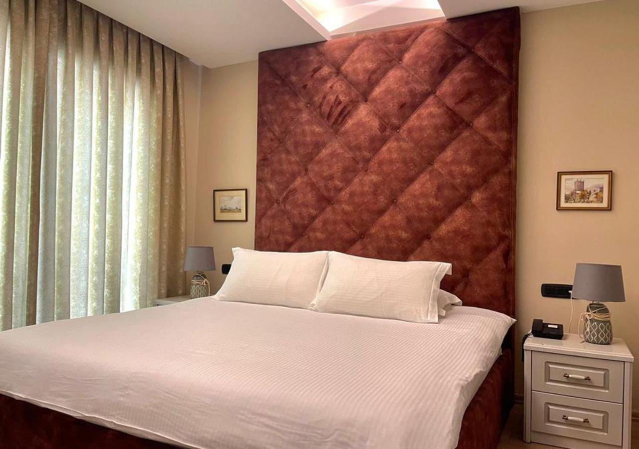 Vila Shard Boutique Hotel Tiranë Luaran gambar