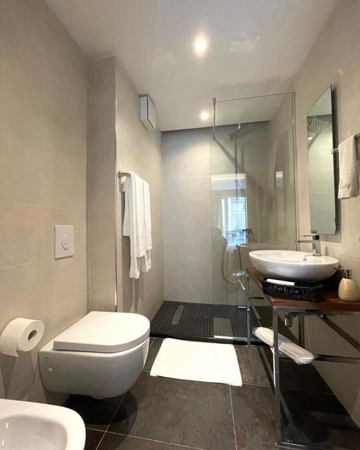 Vila Shard Boutique Hotel Tiranë Luaran gambar